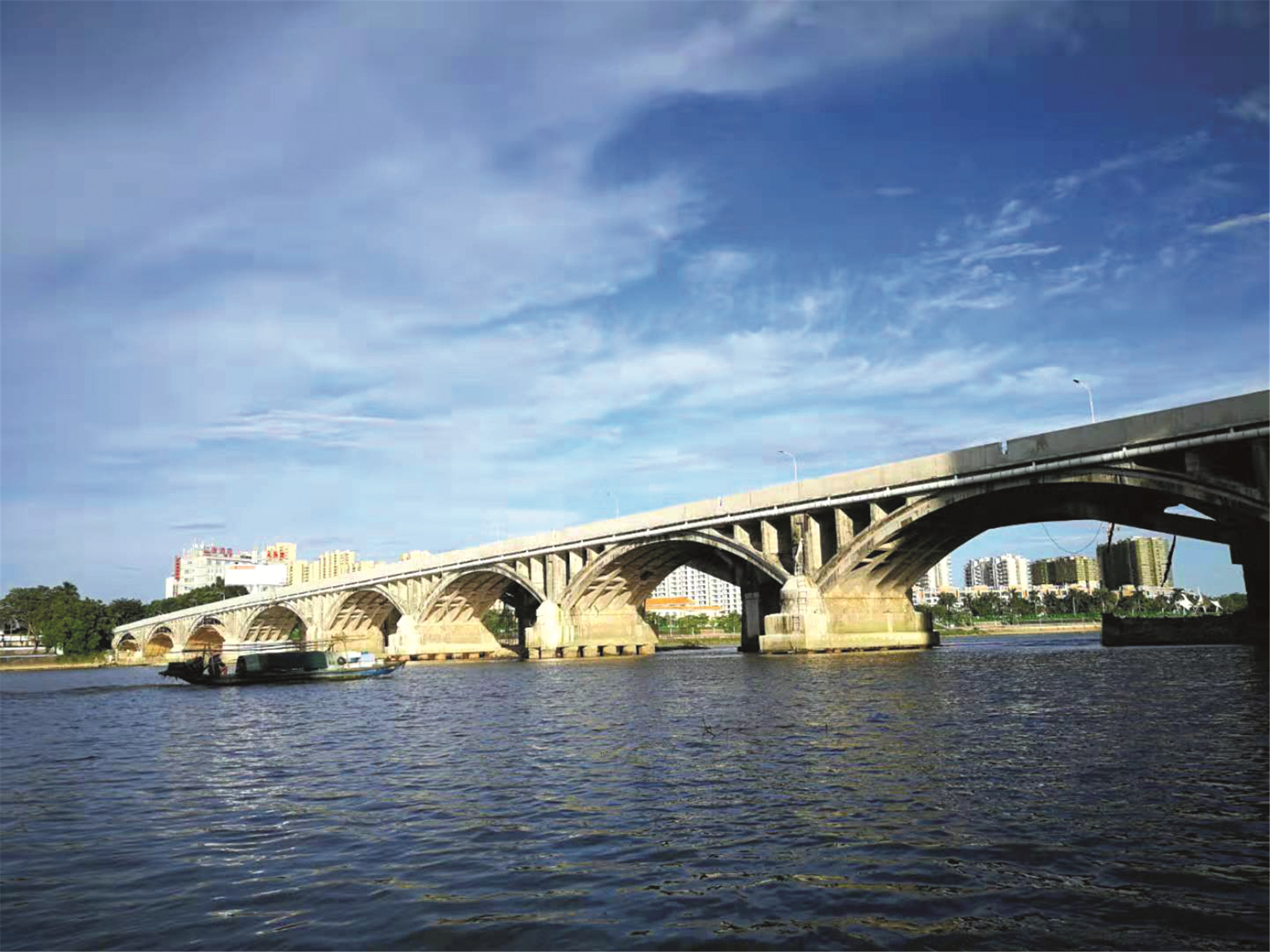 魷魚頭大橋養(yǎng)護(hù)(圖2)